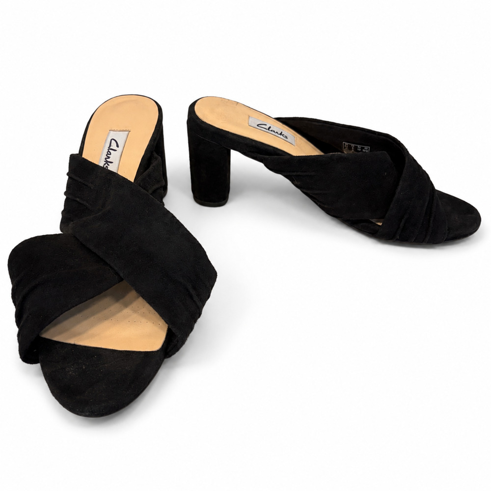 Clarks Amali Primrose Black Suede Crisscross Mule Sandals Block Heel Size 8M